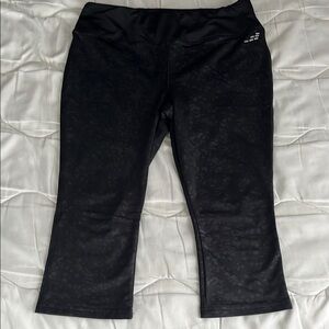 BCG Black Capri Leggings in Stretchy Performance Fabric